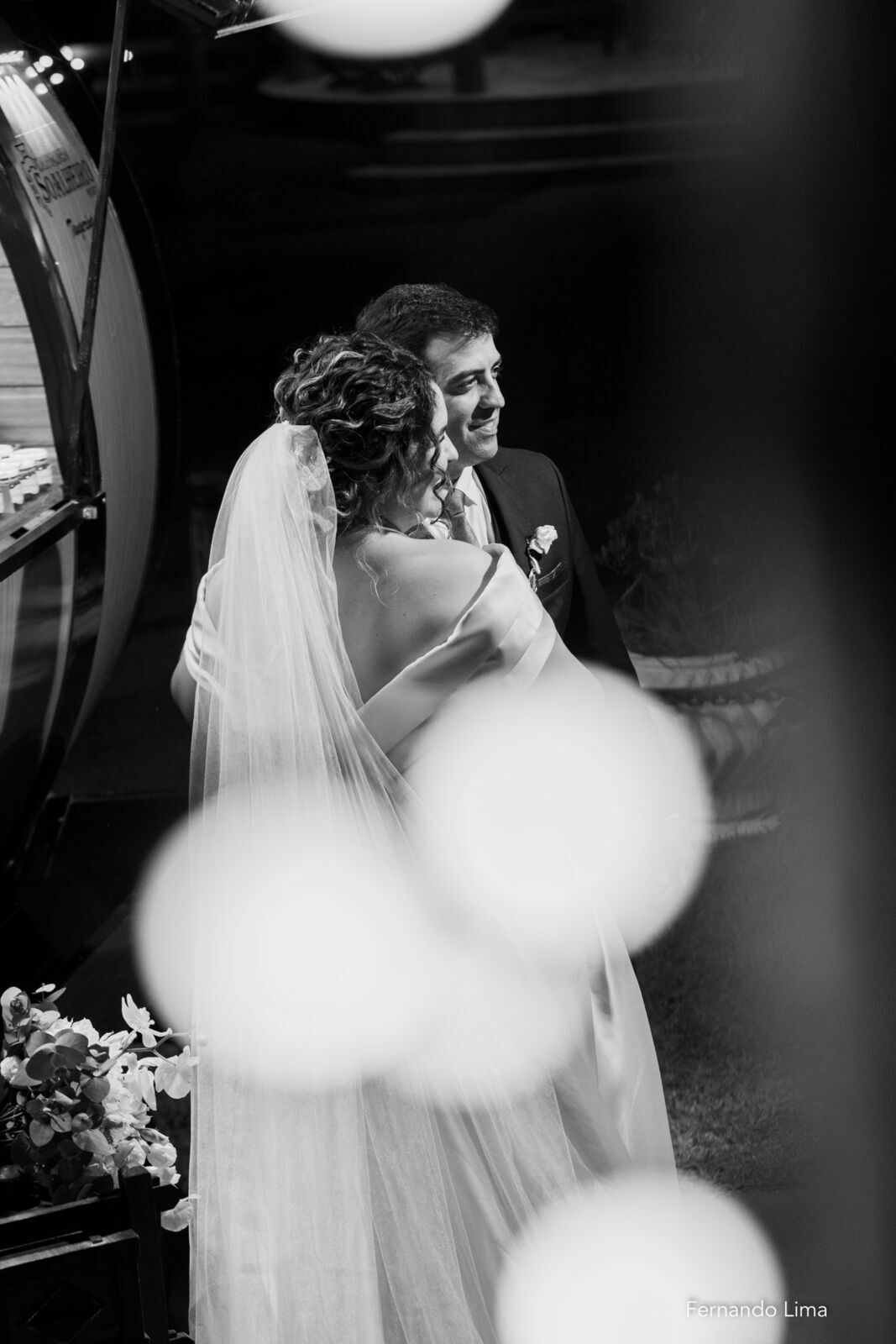 Foto Casamento de Mariana e Marcelo na Estância Monza em Birigui-SP: Amor, Elegância e Emoção Foto Casamento de Mariana e Marcelo na Estância Monza em Birigui-SP: Amor, Elegância e Emoção - Imagem 36