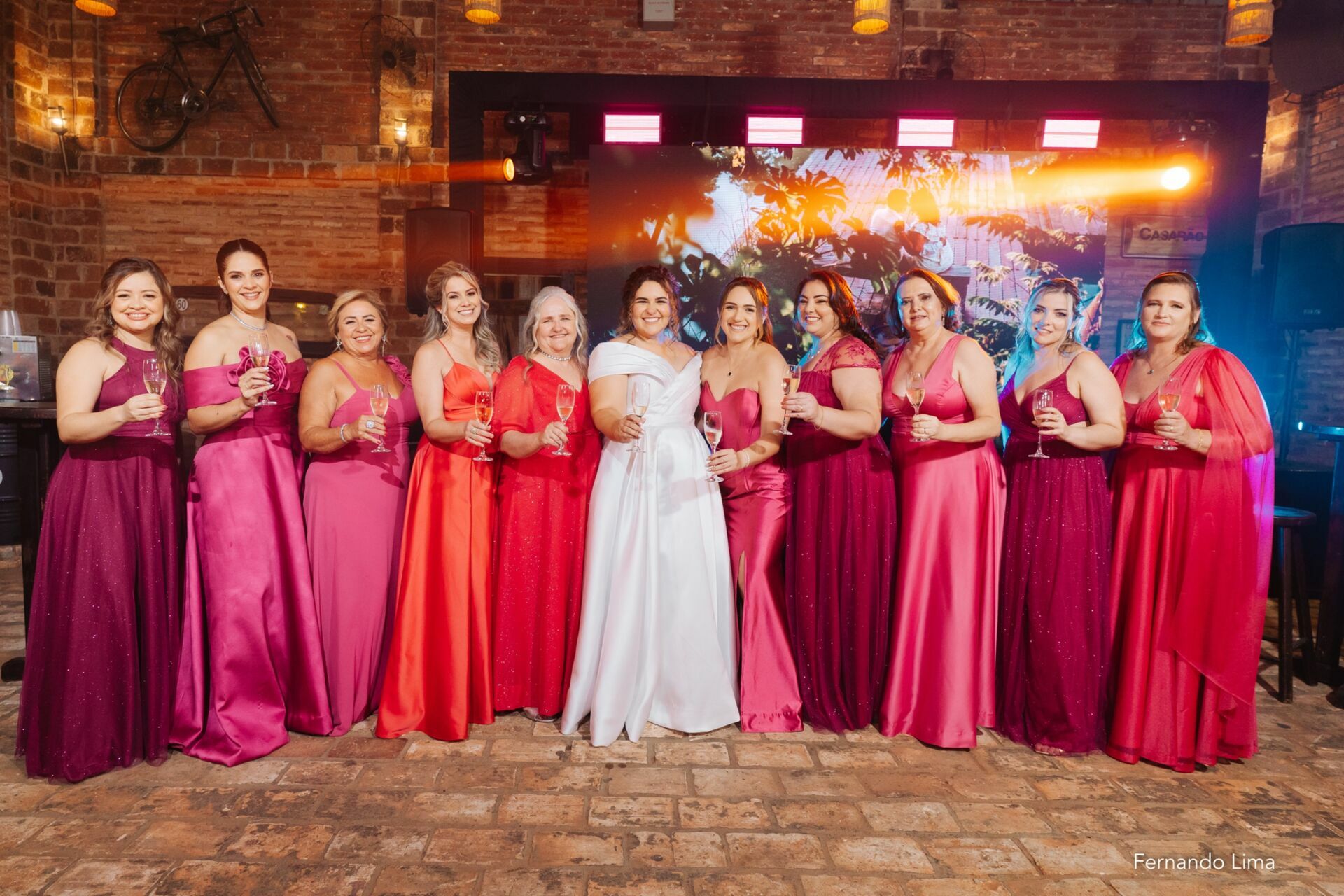 Foto Casamento de Mariana e Marcelo na Estância Monza em Birigui-SP: Amor, Elegância e Emoção Foto Casamento de Mariana e Marcelo na Estância Monza em Birigui-SP: Amor, Elegância e Emoção - Imagem 52