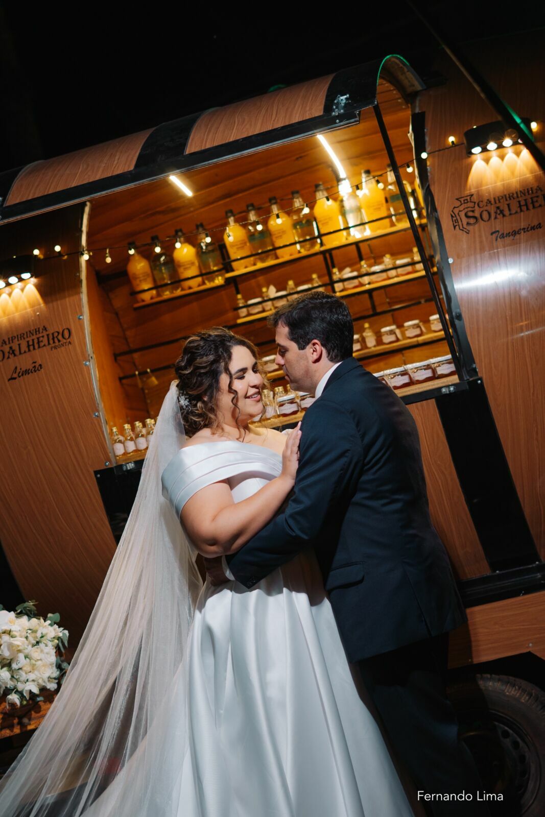 Foto Casamento de Mariana e Marcelo na Estância Monza em Birigui-SP: Amor, Elegância e Emoção Foto Casamento de Mariana e Marcelo na Estância Monza em Birigui-SP: Amor, Elegância e Emoção - Imagem 35
