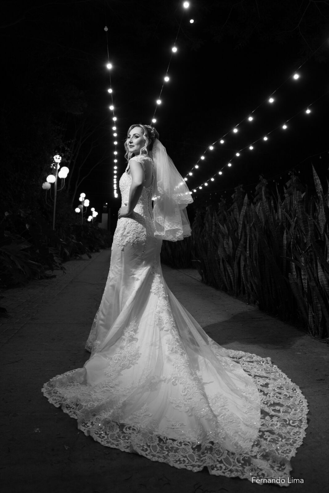 Foto Casamento da Bia e do Kenji na Chácara Light Decor em Araçatuba-SP: Um Dia de Amor e Luz Foto Casamento da Bia e do Kenji na Chácara Light Decor em Araçatuba-SP: Um Dia de Amor e Luz - Imagem 24