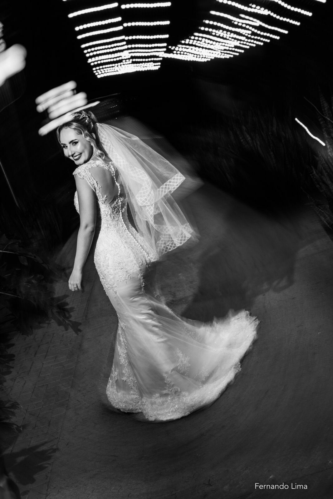 Foto Casamento da Bia e do Kenji na Chácara Light Decor em Araçatuba-SP: Um Dia de Amor e Luz Foto Casamento da Bia e do Kenji na Chácara Light Decor em Araçatuba-SP: Um Dia de Amor e Luz - Imagem 27