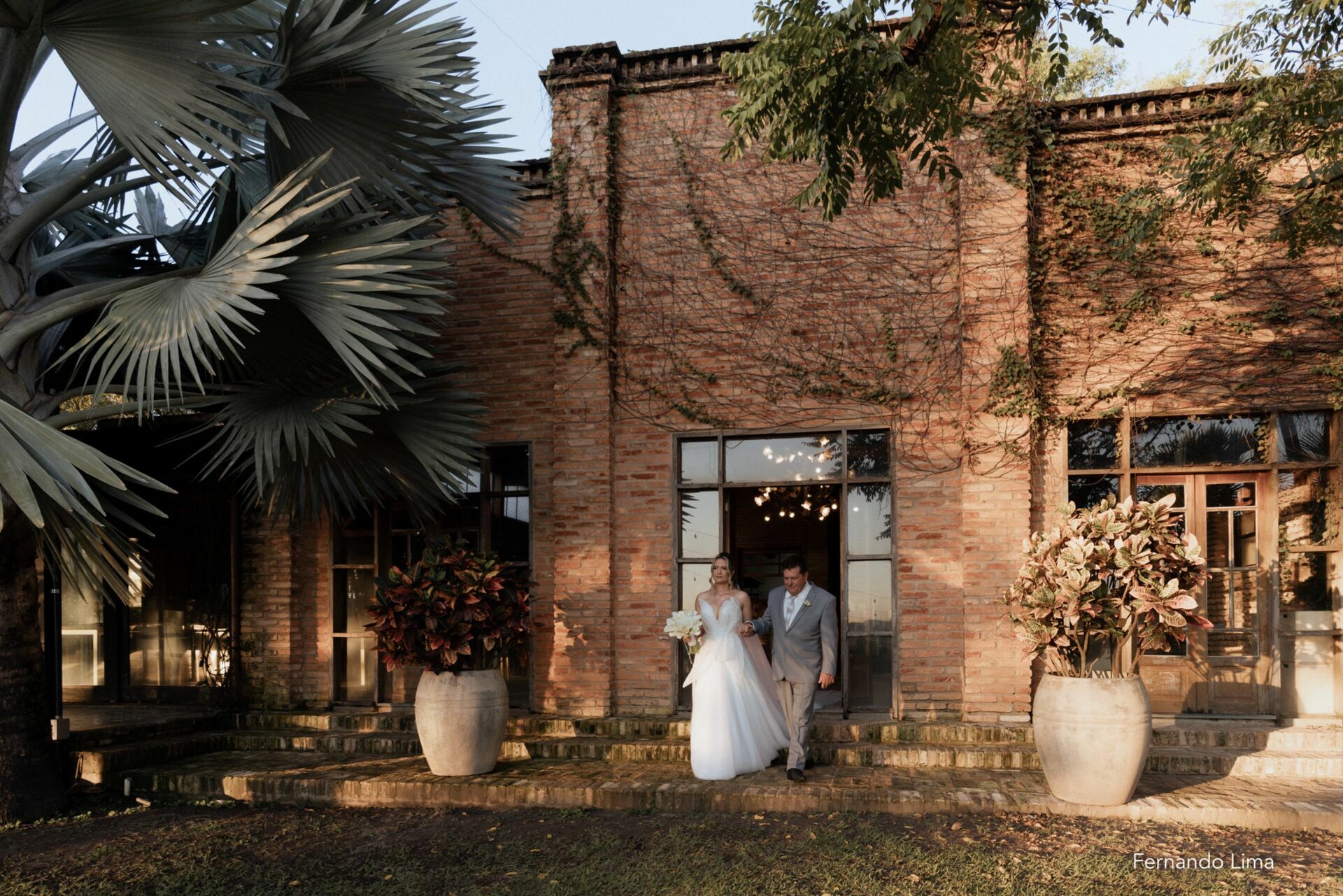Foto Emeline & Eduardo — Casamento ao entardecer na Quinta do Sardão Foto Emeline & Eduardo — Casamento ao entardecer na Quinta do Sardão - Imagem 37