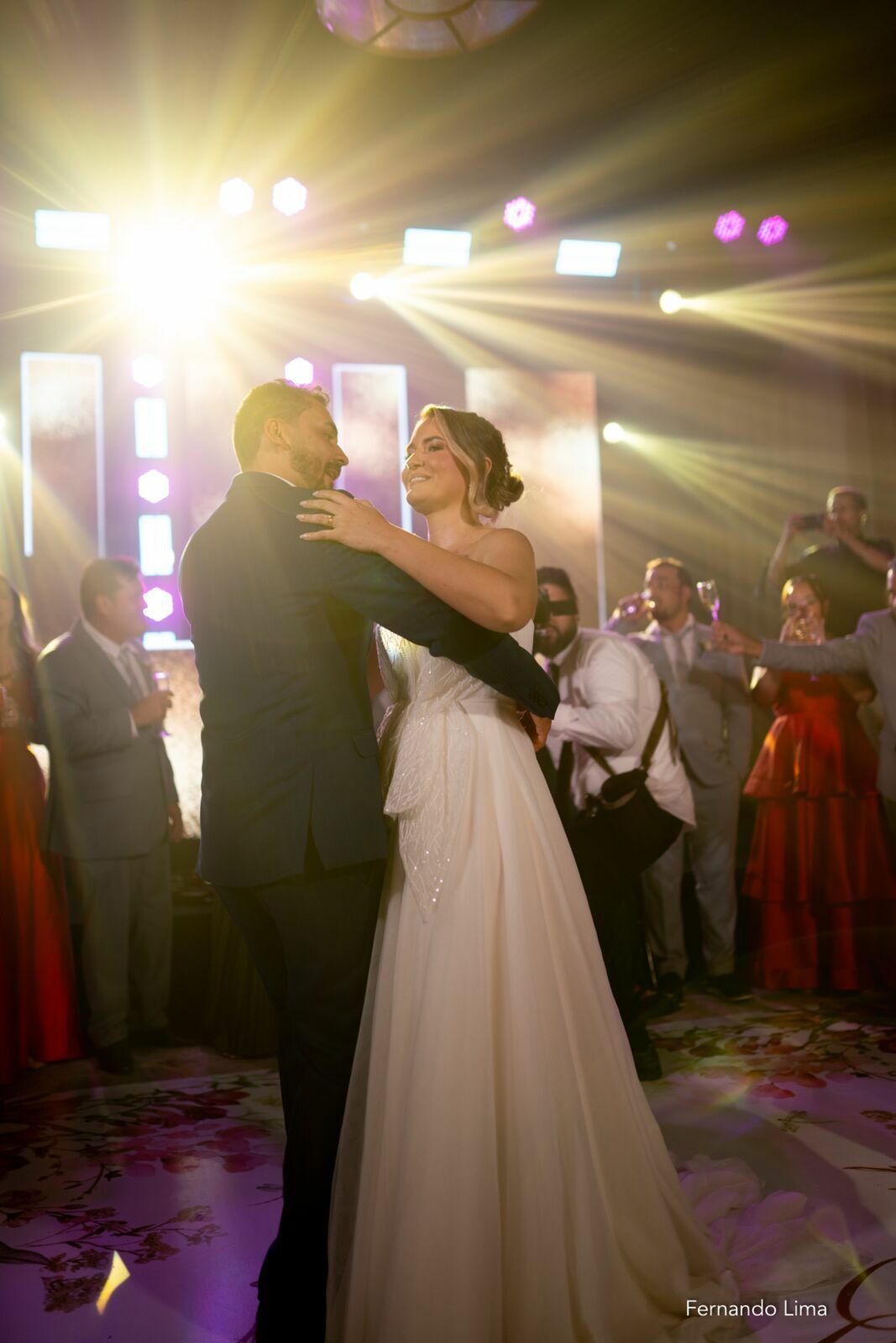 Foto Emeline & Eduardo — Casamento ao entardecer na Quinta do Sardão Foto Emeline & Eduardo — Casamento ao entardecer na Quinta do Sardão - Imagem 57