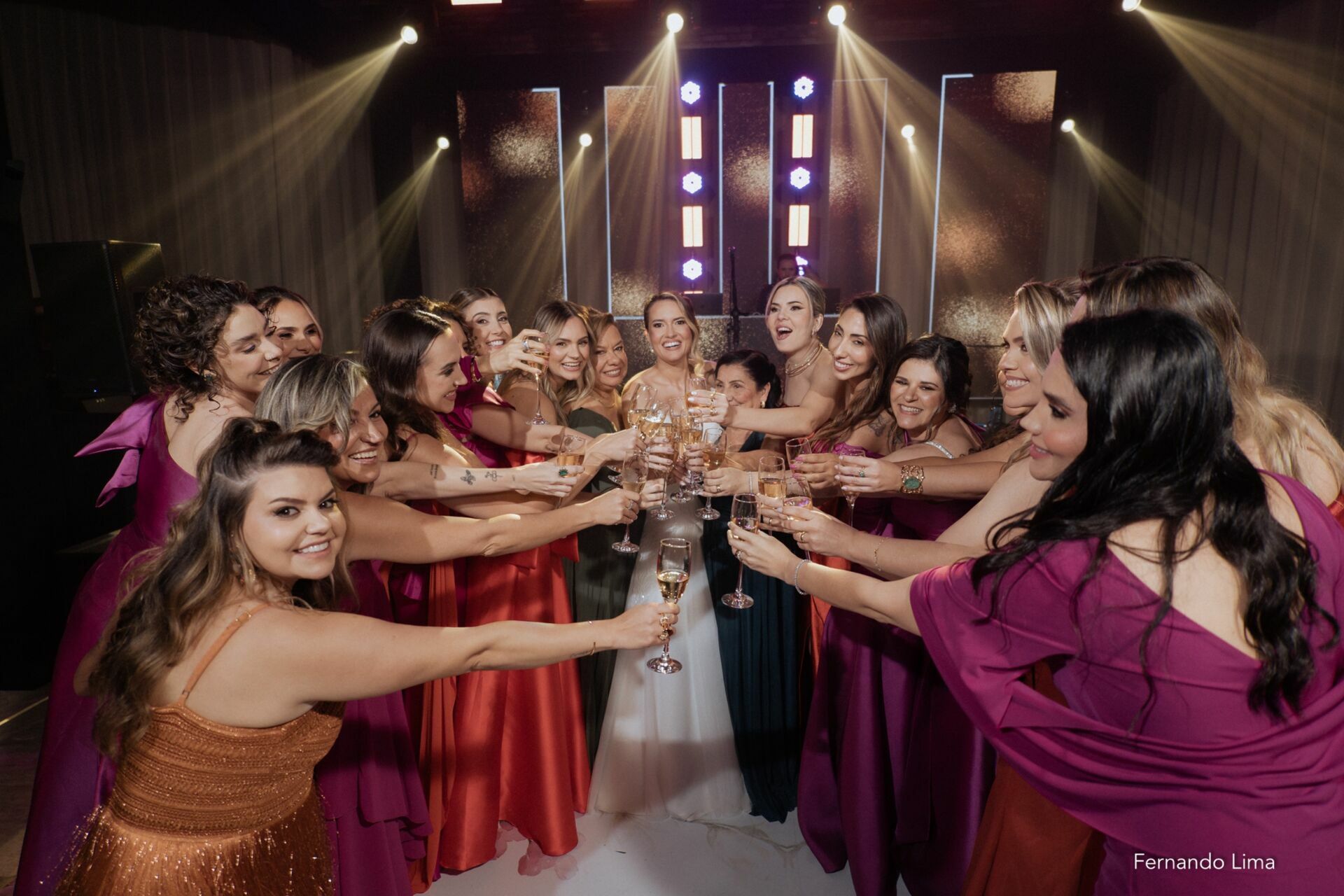 Foto Emeline & Eduardo — Casamento ao entardecer na Quinta do Sardão Foto Emeline & Eduardo — Casamento ao entardecer na Quinta do Sardão - Imagem 60