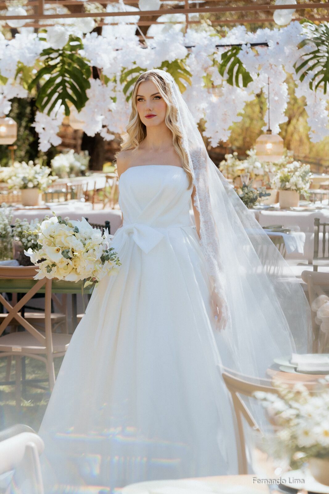 Foto A Beleza da Noiva Gabriella – Um Dia de Princesa Foto A Beleza da Noiva Gabriella – Um Dia de Princesa - Imagem 1
