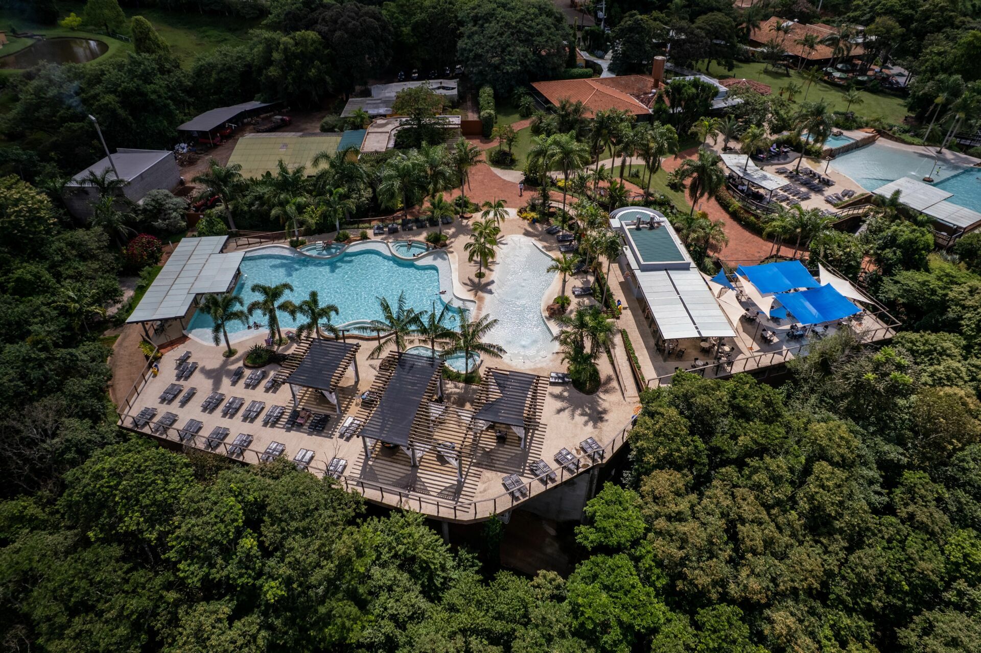 Foto Pré-Wedding de Isabelle e Juliano nas Cachoeiras de Brotas SP | Ensaio de Noivos | Fernando Lima Fotografia - Imagem 1