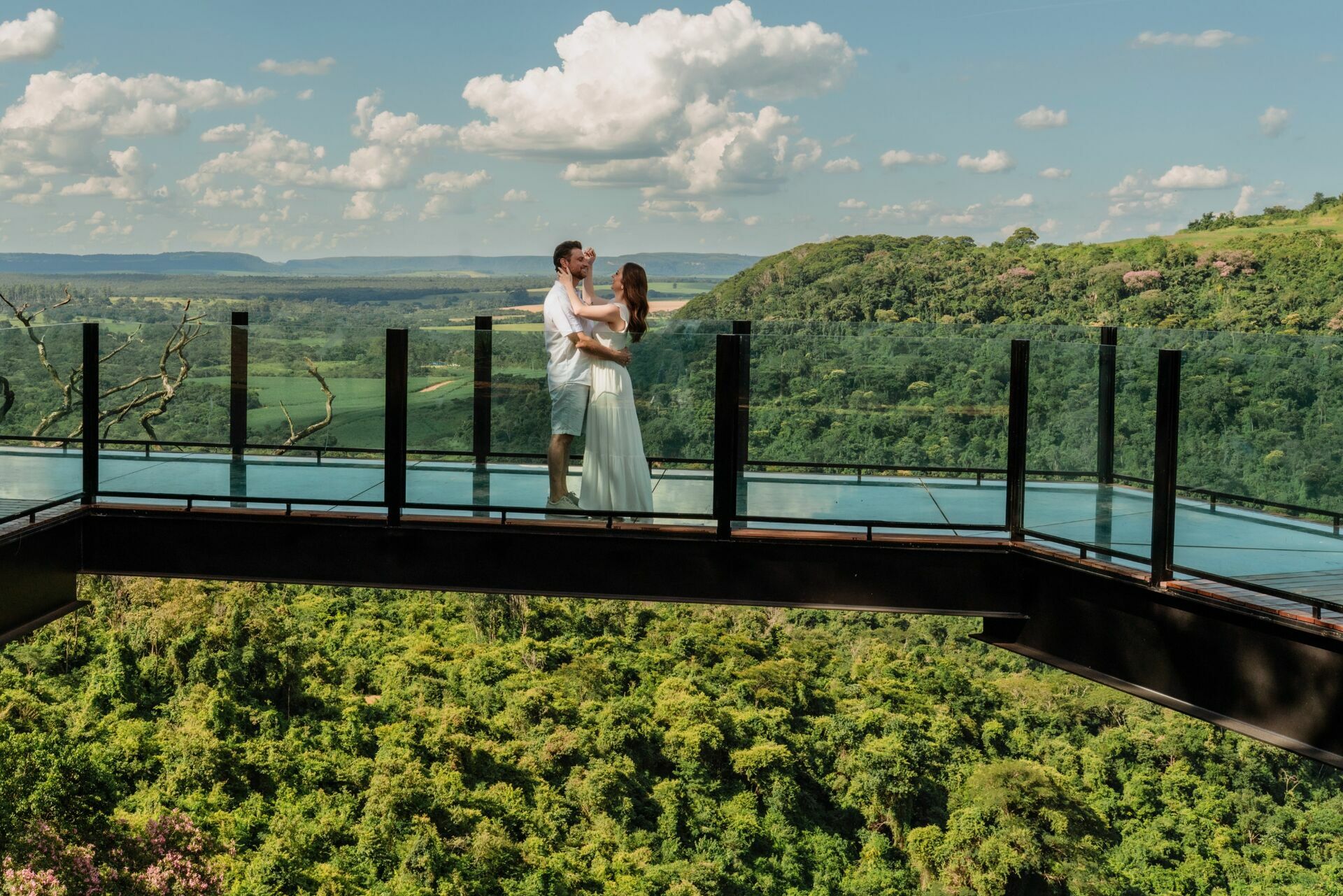 Foto Pré-Wedding de Isabelle e Juliano nas Cachoeiras de Brotas SP | Ensaio de Noivos | Fernando Lima Fotografia - Imagem 15