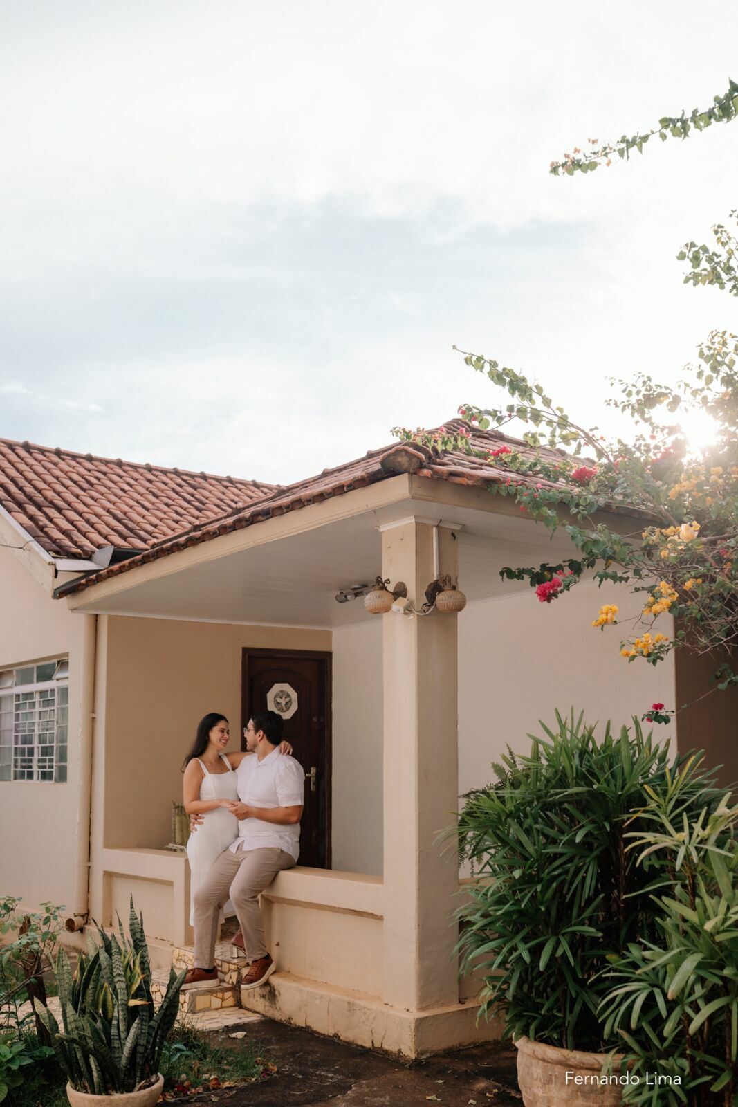 Foto Mayara e Pietro | Um Ensaio Íntimo na Casa da Avó - Imagem 24