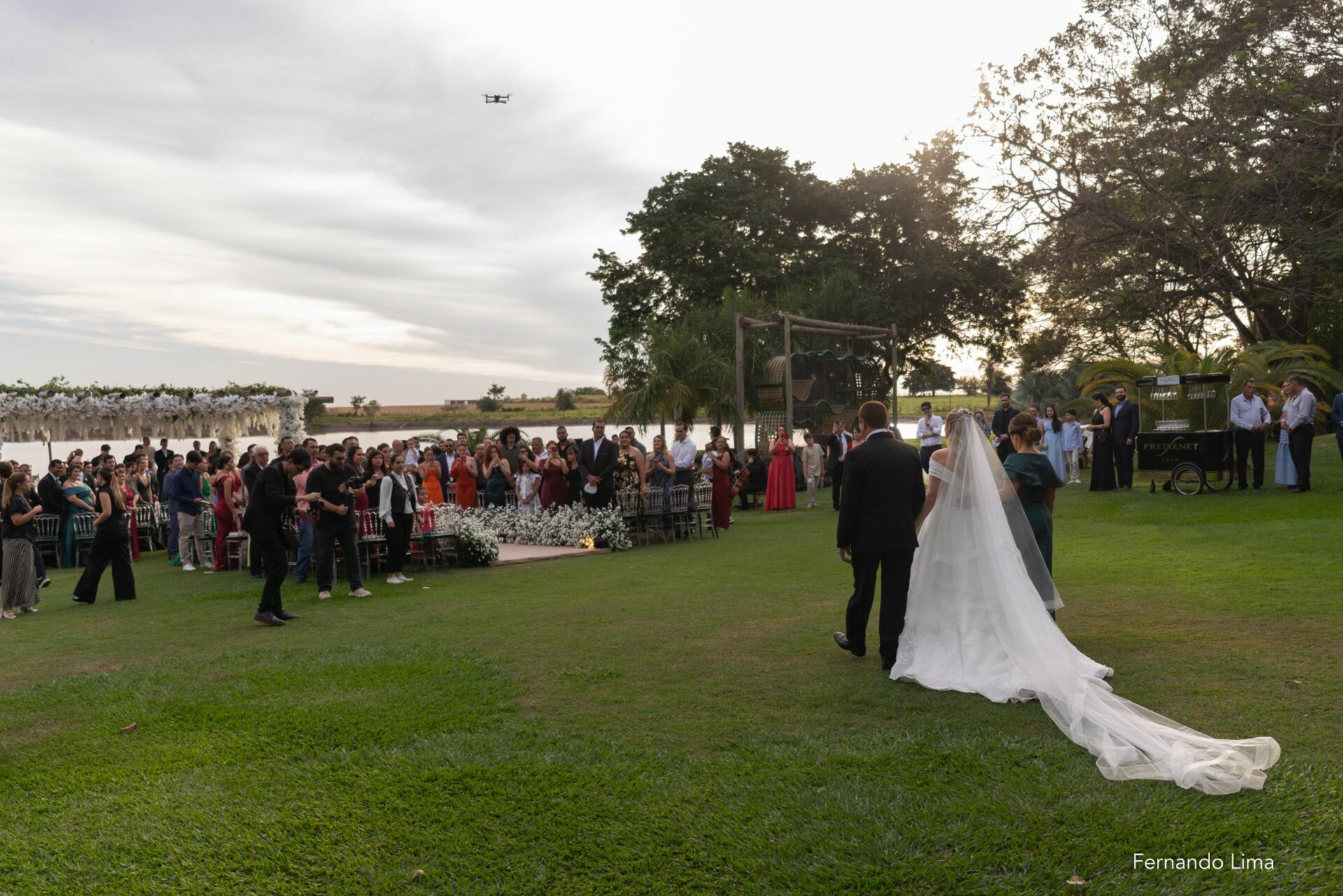 Foto Emoção impressa ainda durante a festa - Priscila e Alceu | A Quinta do Sardão  - Imagem 14