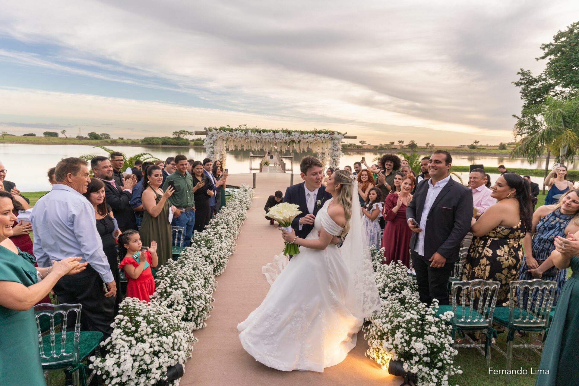 Foto Emoção impressa ainda durante a festa - Priscila e Alceu | A Quinta do Sardão  - Imagem 23