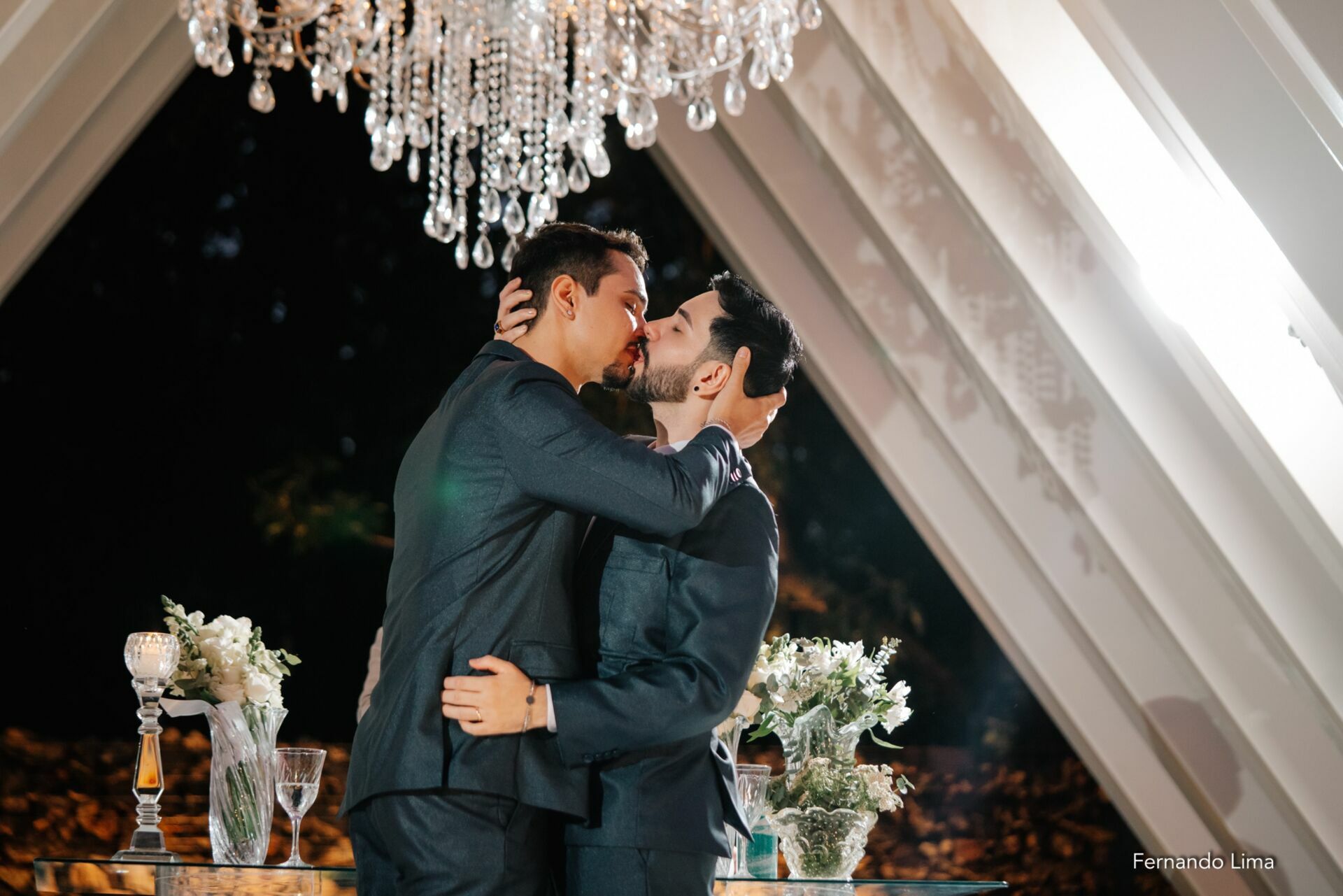 Foto Quando viver e lembrar acontecem ao mesmo tempo Lucas e Eduardo | Chapelle Garden  - Imagem 12