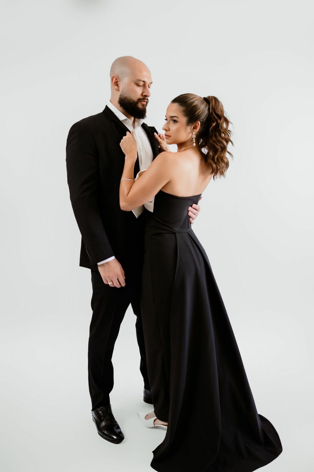 Foto Fotografia de Estúdio Clean e Atemporal  - Gaby e João  - Imagem 36