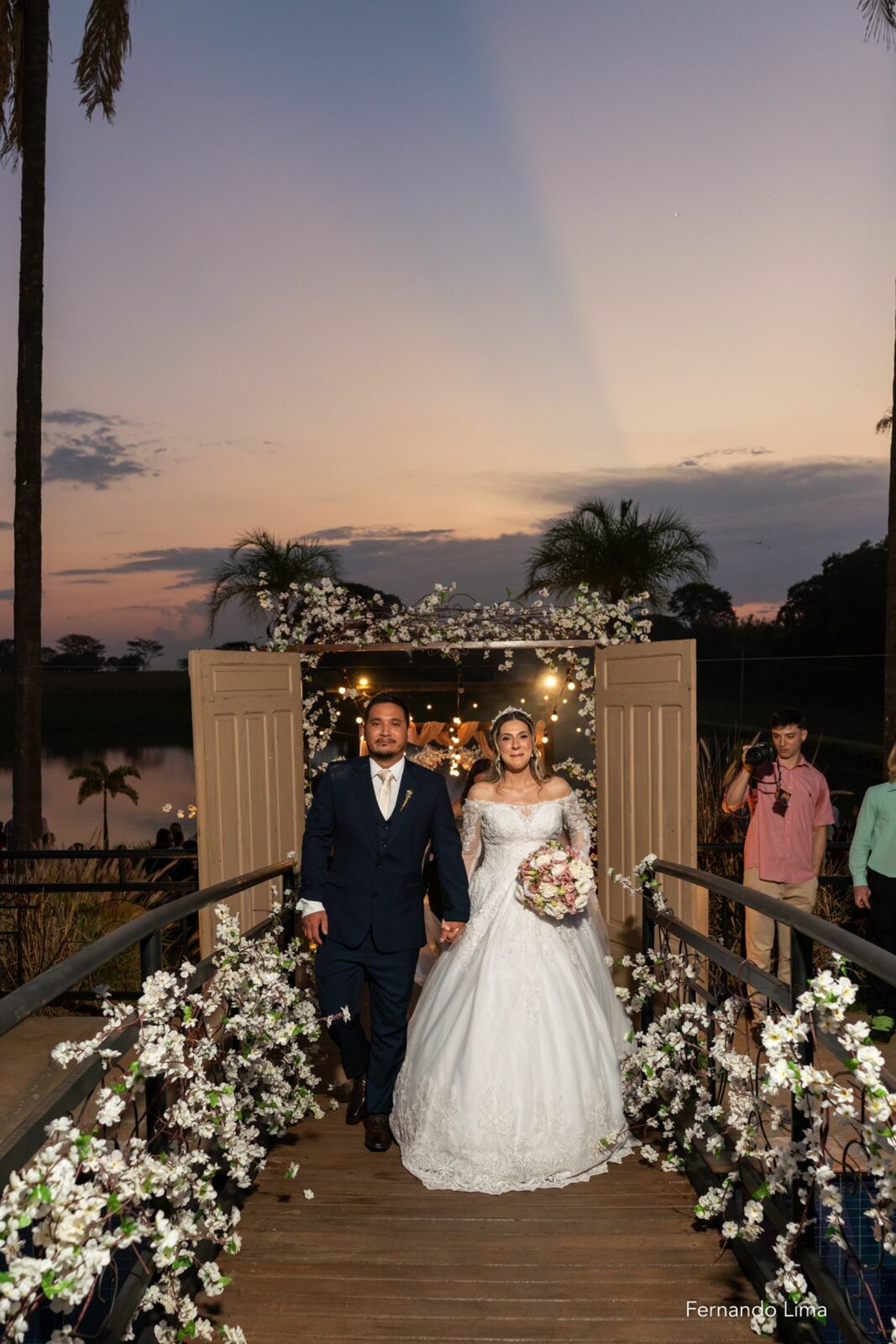 Foto Casamento Igor e Grazi no Portal do Lago | Um Amor ao Pôr do Sol - Imagem 33
