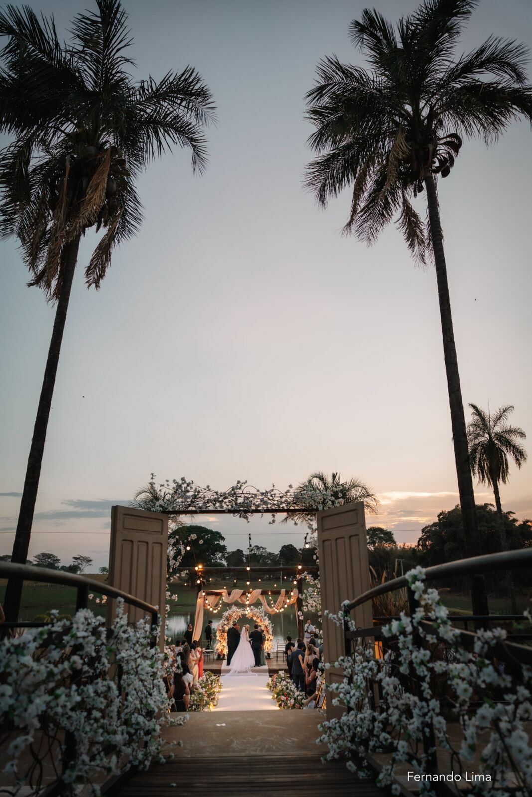 Foto Casamento Igor e Grazi no Portal do Lago | Um Amor ao Pôr do Sol - Imagem 30